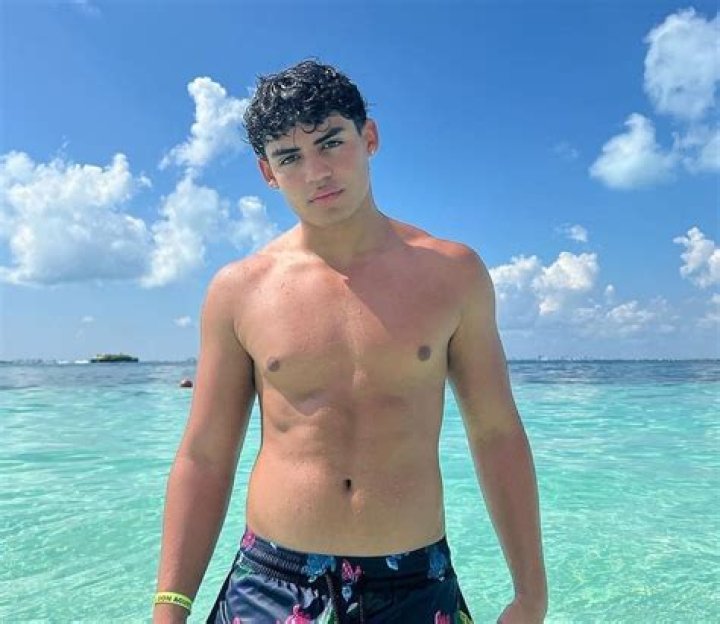 Alejandro Rosario
