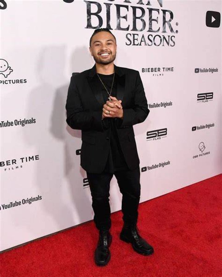 alfredo flores net worth