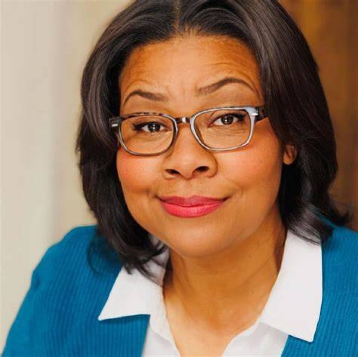 April Gooding Net Worth 2024