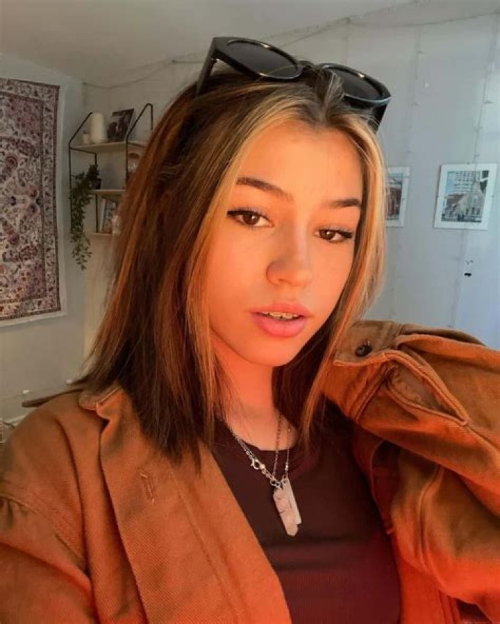 Ava Rose