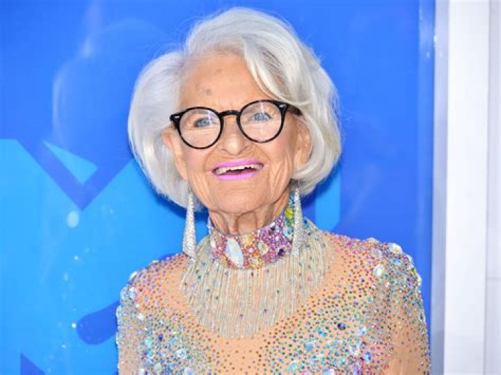 Baddiewinkle Net Worth