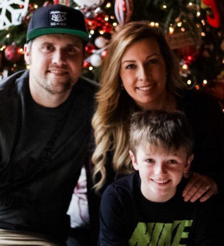 Bentley Cadence Edwards with his parents, Richard and Maci Bookout Source: Celebrity Insider