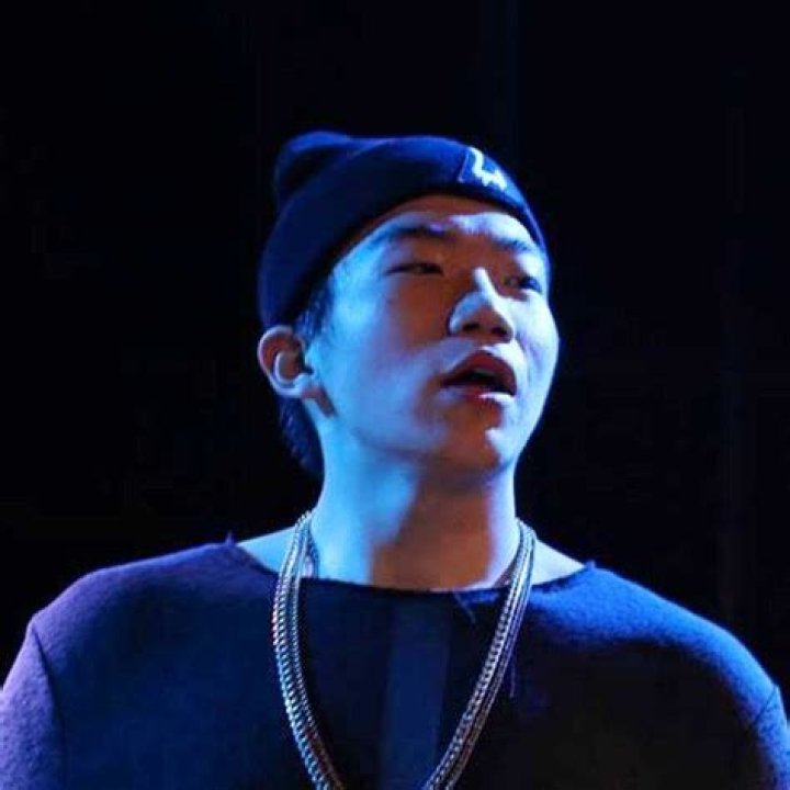 Changmo Net Worth - How Much Does Changmo Make?
