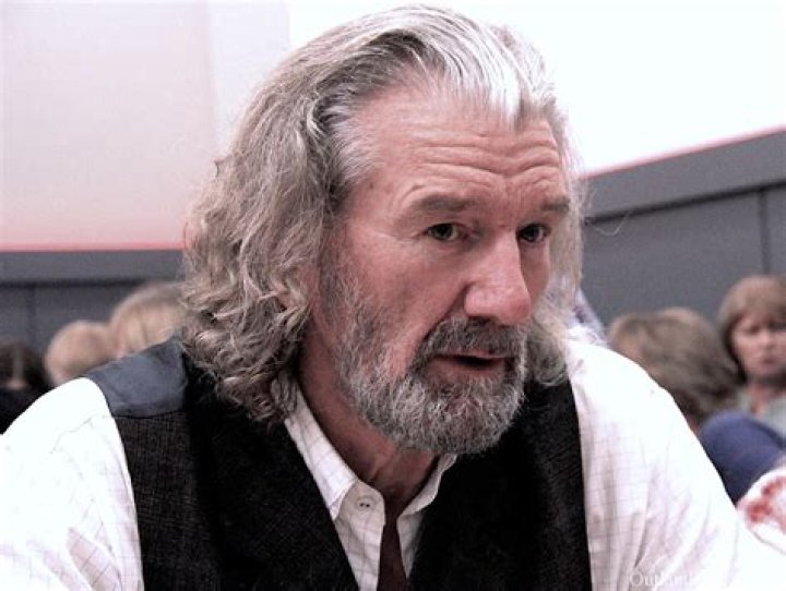 Clive Russell