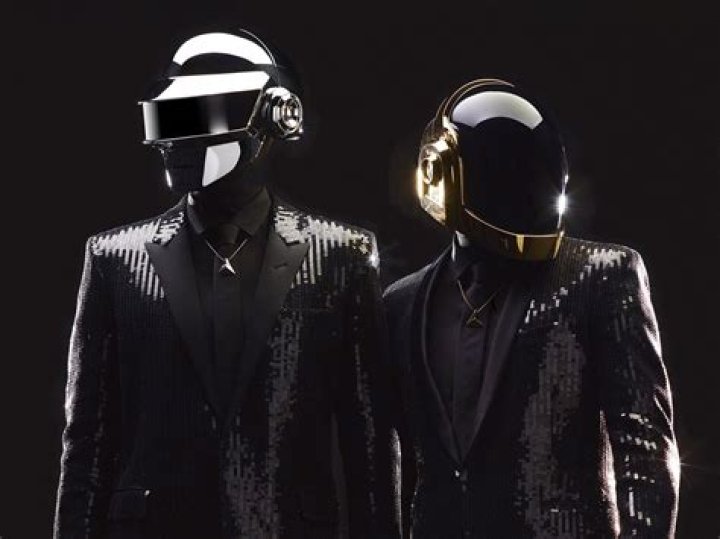 Daft Punk - 'Aerodynamic' - Full Band Cover [ROCK] Laura Lace - punk rock covers of pop songs