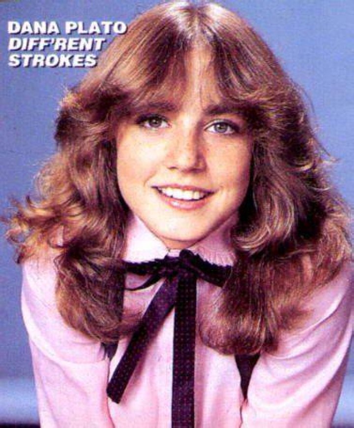 Dana Plato Height