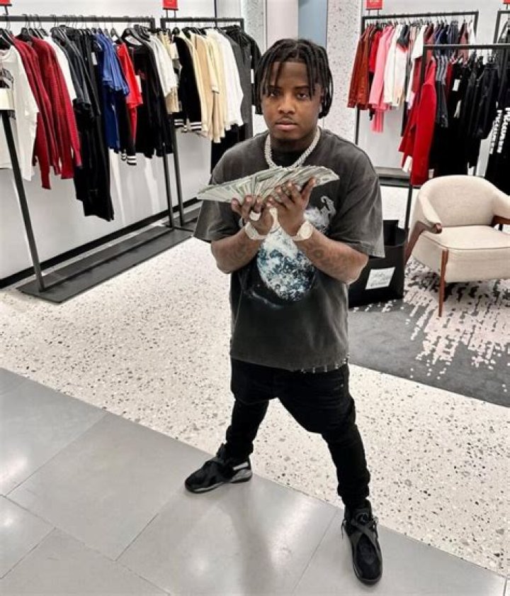 Dee Mula Net Worth - How Much Does Dee Mula Make?