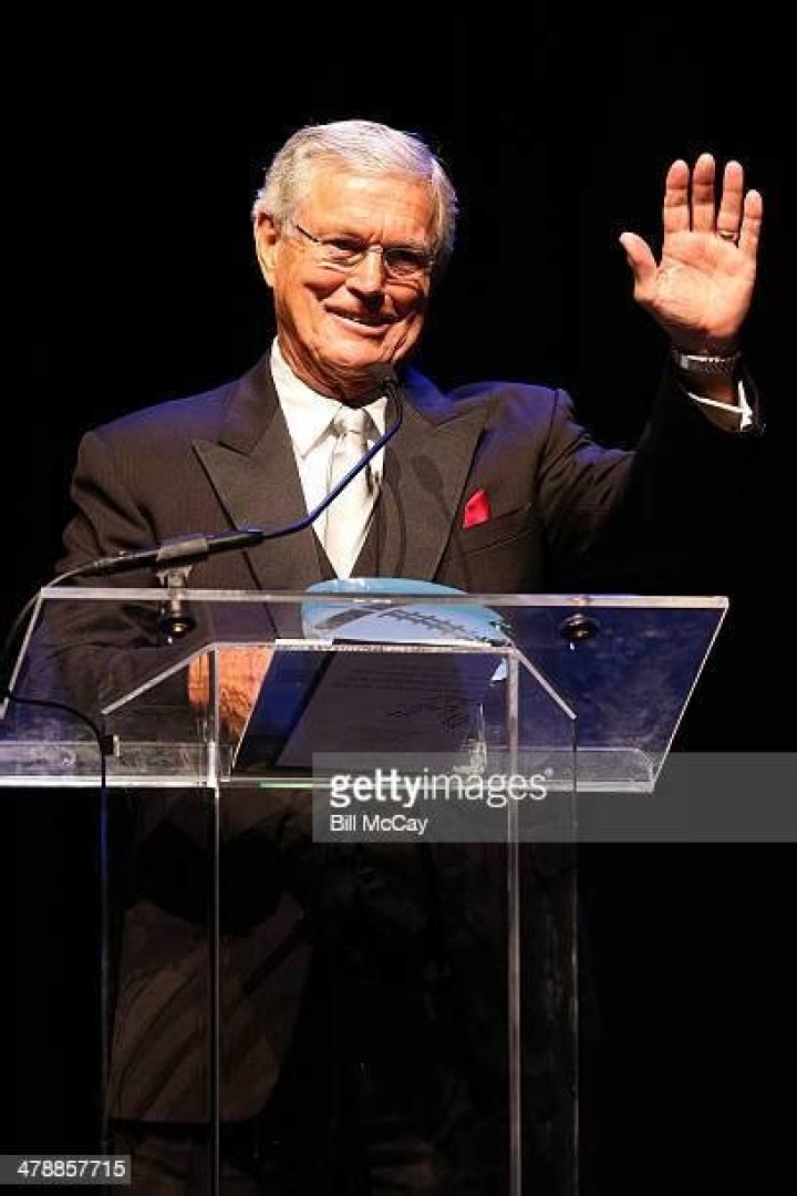 Dick Vermeil contributions