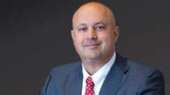 dollar tree CEO and executive team dollar tree CEO and executive team