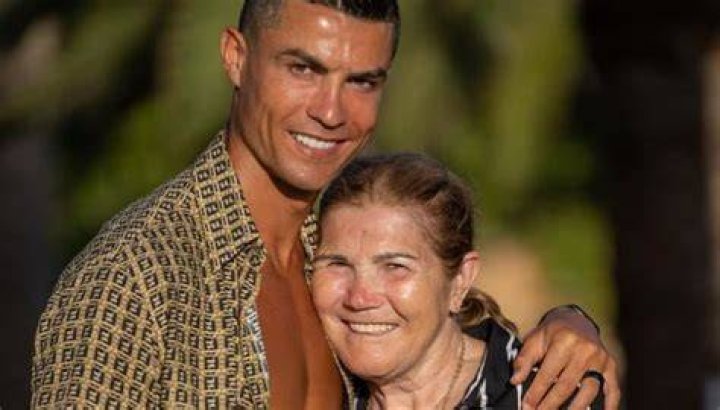 Dolores Aveiro
