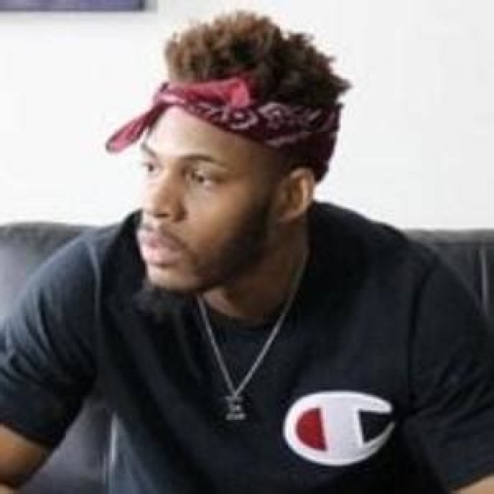 Elisocray Net Worth