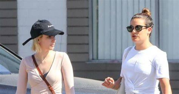 Emma Roberts hanging out with her boyfriend, Garrett Hedlund| Source: Daily Mail