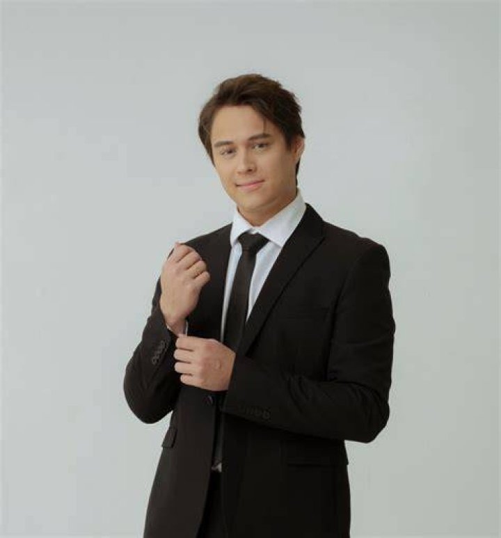 Enrique Gil