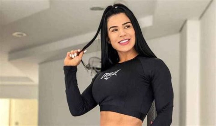 Eva Andressa