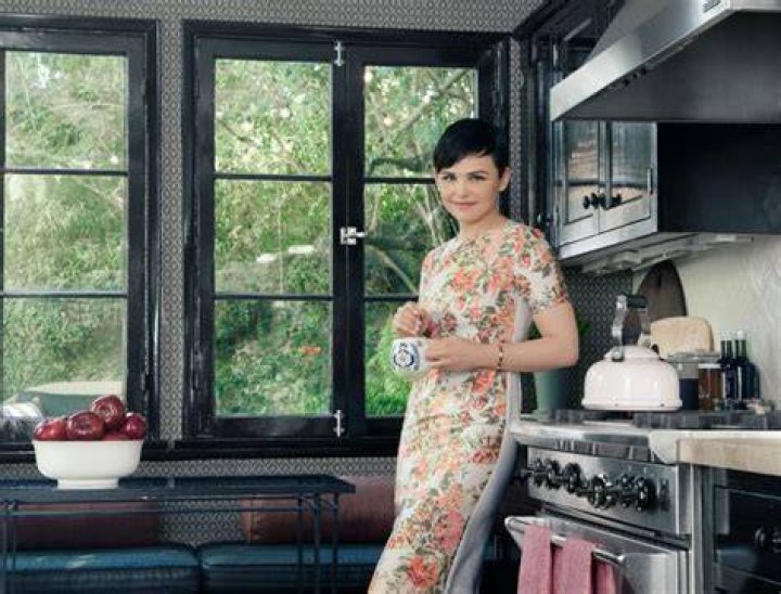 Ginnifer Goodwin Real Estate
