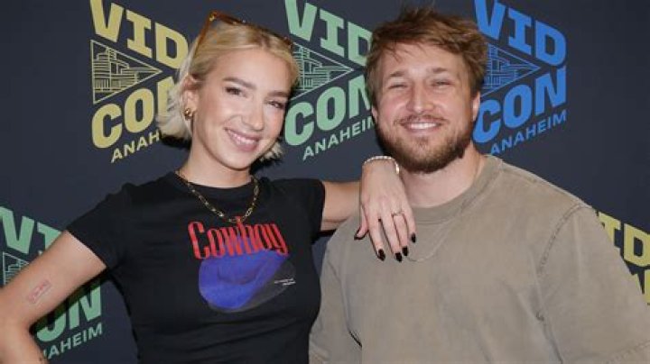 Is Shayne Smith Really Married?
