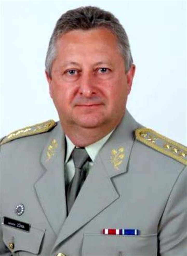 Jaromir Bos&aacute;k
