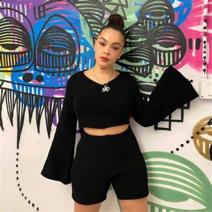 Jenesis Sanchez Biography