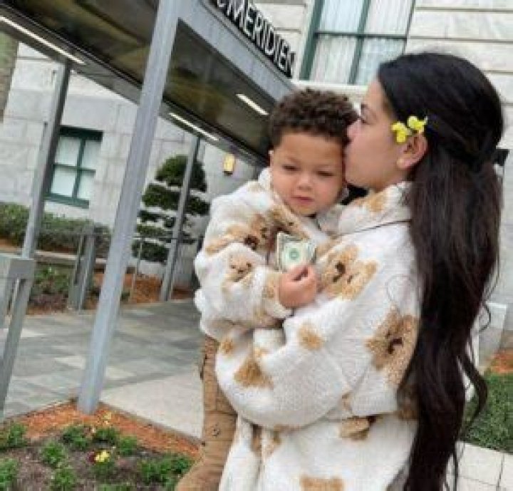 Jenesis Sanchez with her son, Gekyume