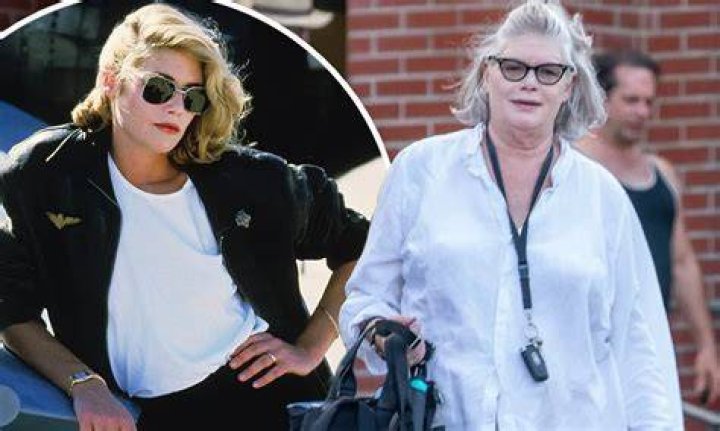 Kelly McGillis Net Worth