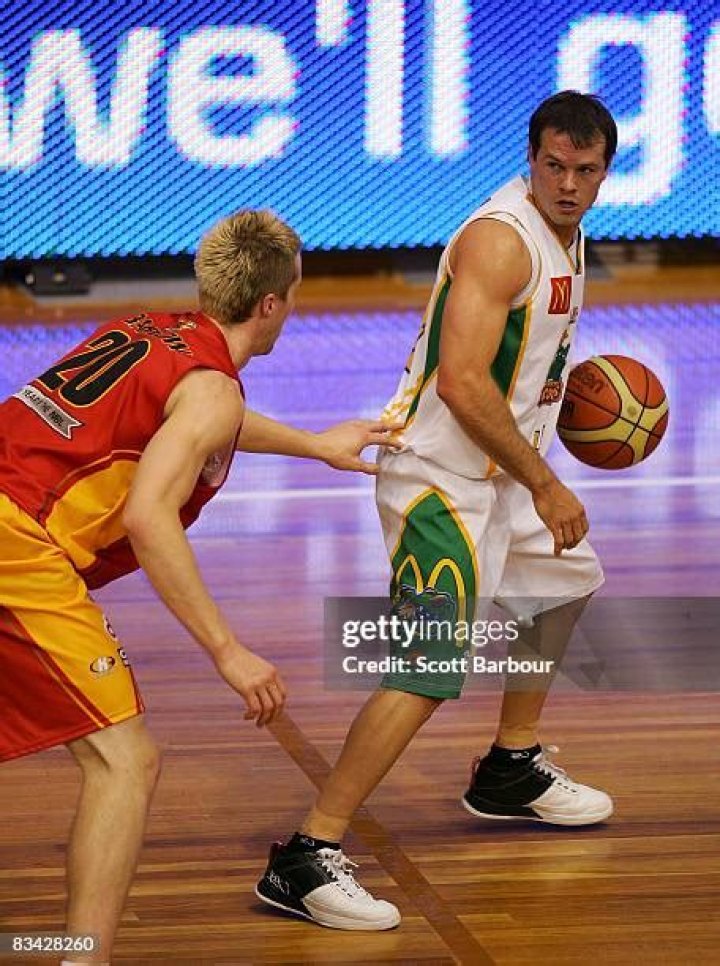 Kelvin Robertson