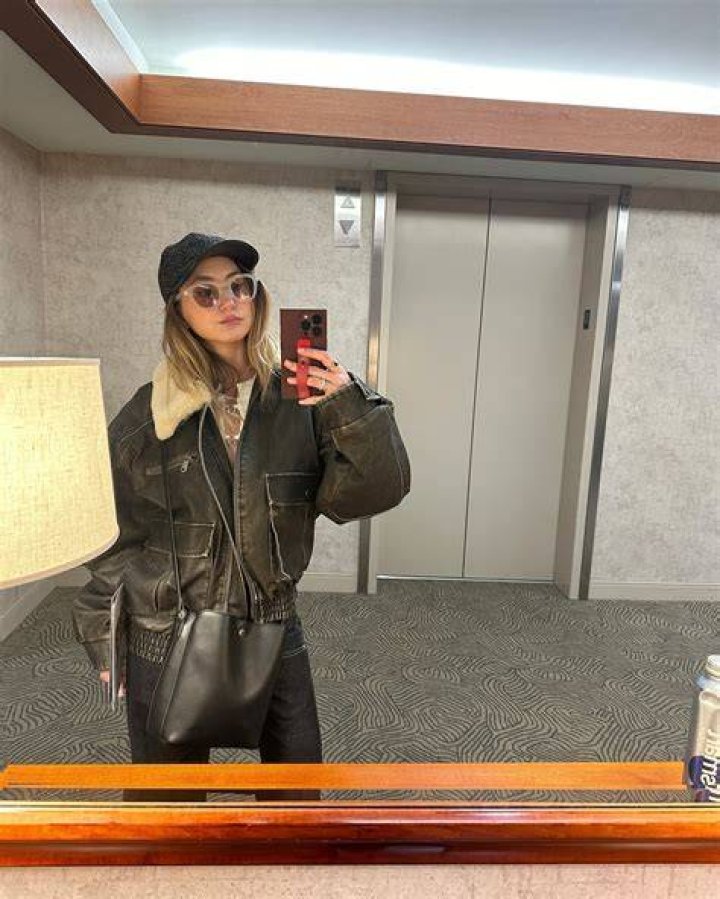kimiko glenn instagram