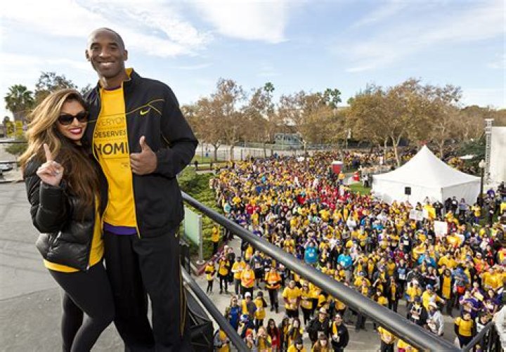 kobe bryant philanthropy