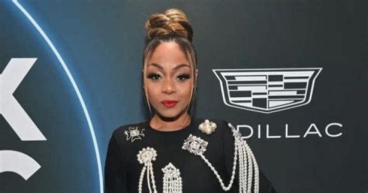 LaTavia Roberson