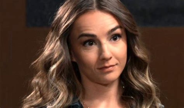 Lexi Ainsworth