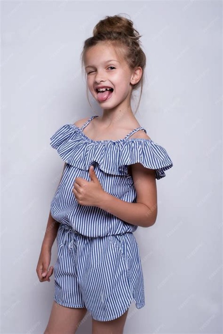 Little model Little model