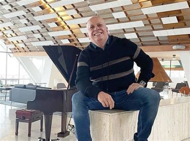 Luis Capecchi Net Worth