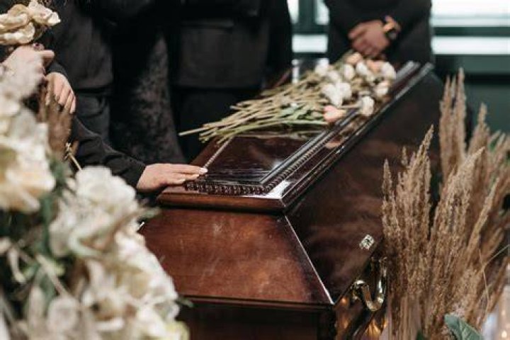Mariachi's @ Dads Funeral - what is a good song to play at a funeral