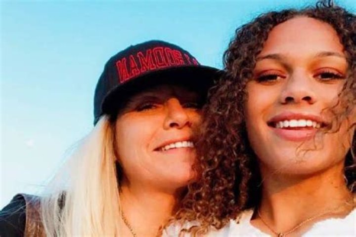 Michelle Moyer children | Ecelebritymirror