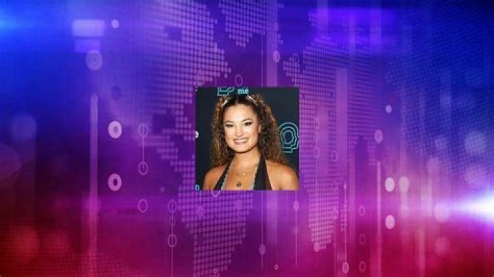 Mina Tobias Net Worth
