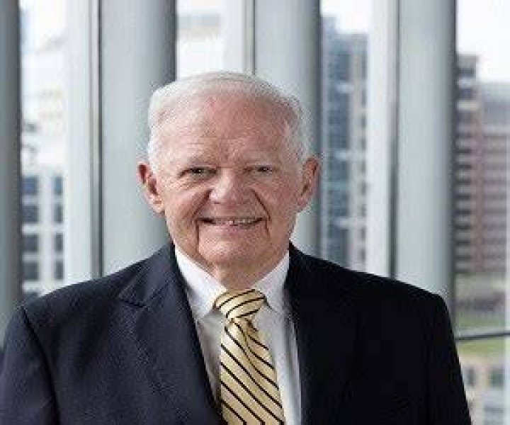 Ray Lee Hunt Net Worth 2024