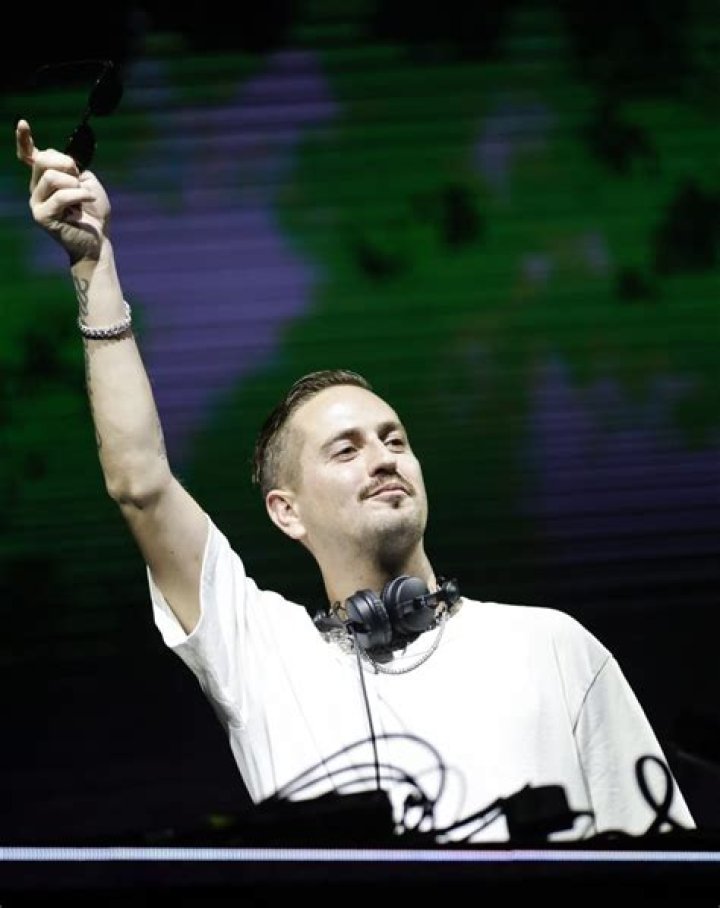 Robin Schulz Net Worth - How Much Does Robin Schulz Make?