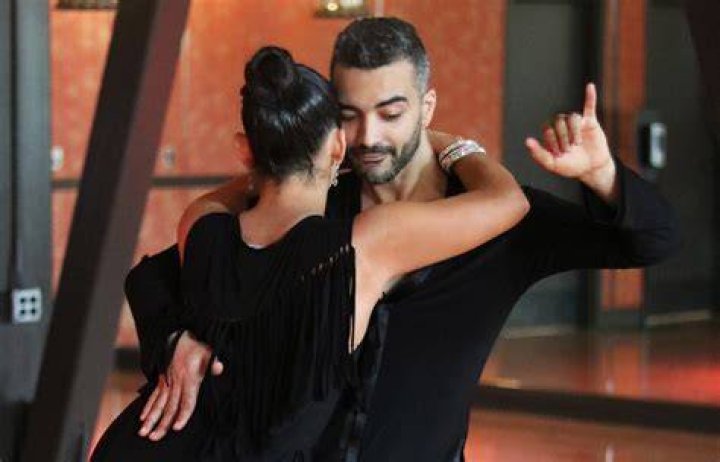 Se&ntilde;orita Bachata / Dance Video - bachata song for wedding dance