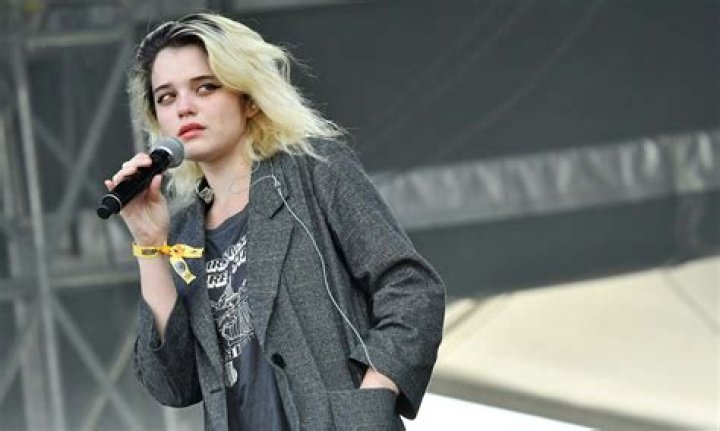 Sky Ferreira's Photo