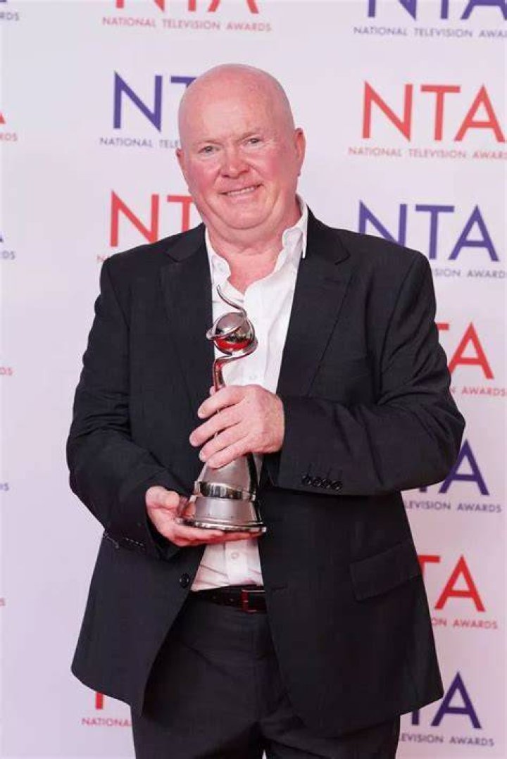 Steve McFadden Net Worth