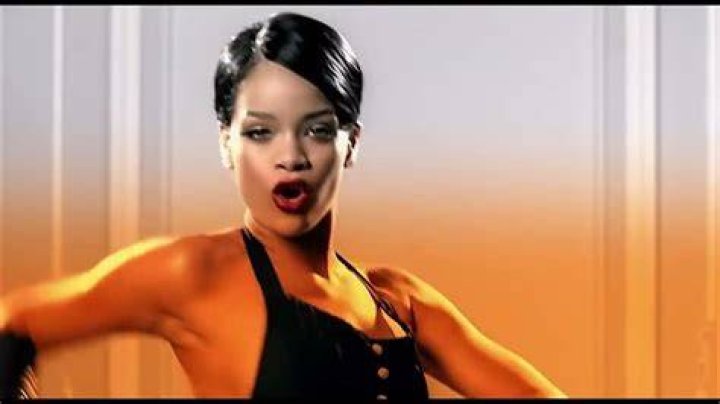 Umbrella (Orange Version) - Rihanna - popular songs gay version